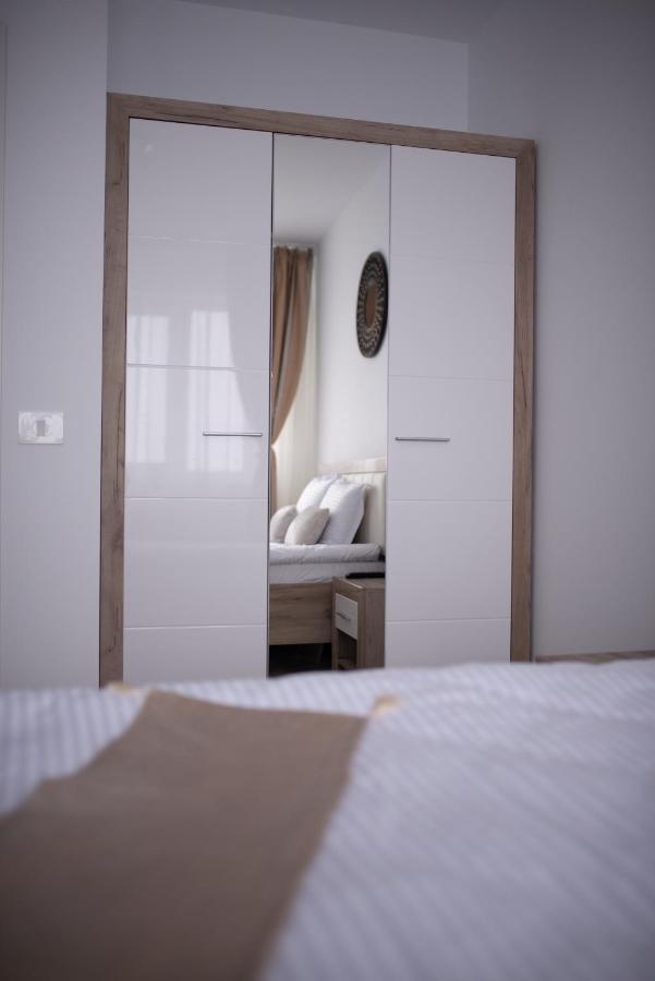 Apartament Denissia ออราแด ภายนอก รูปภาพ